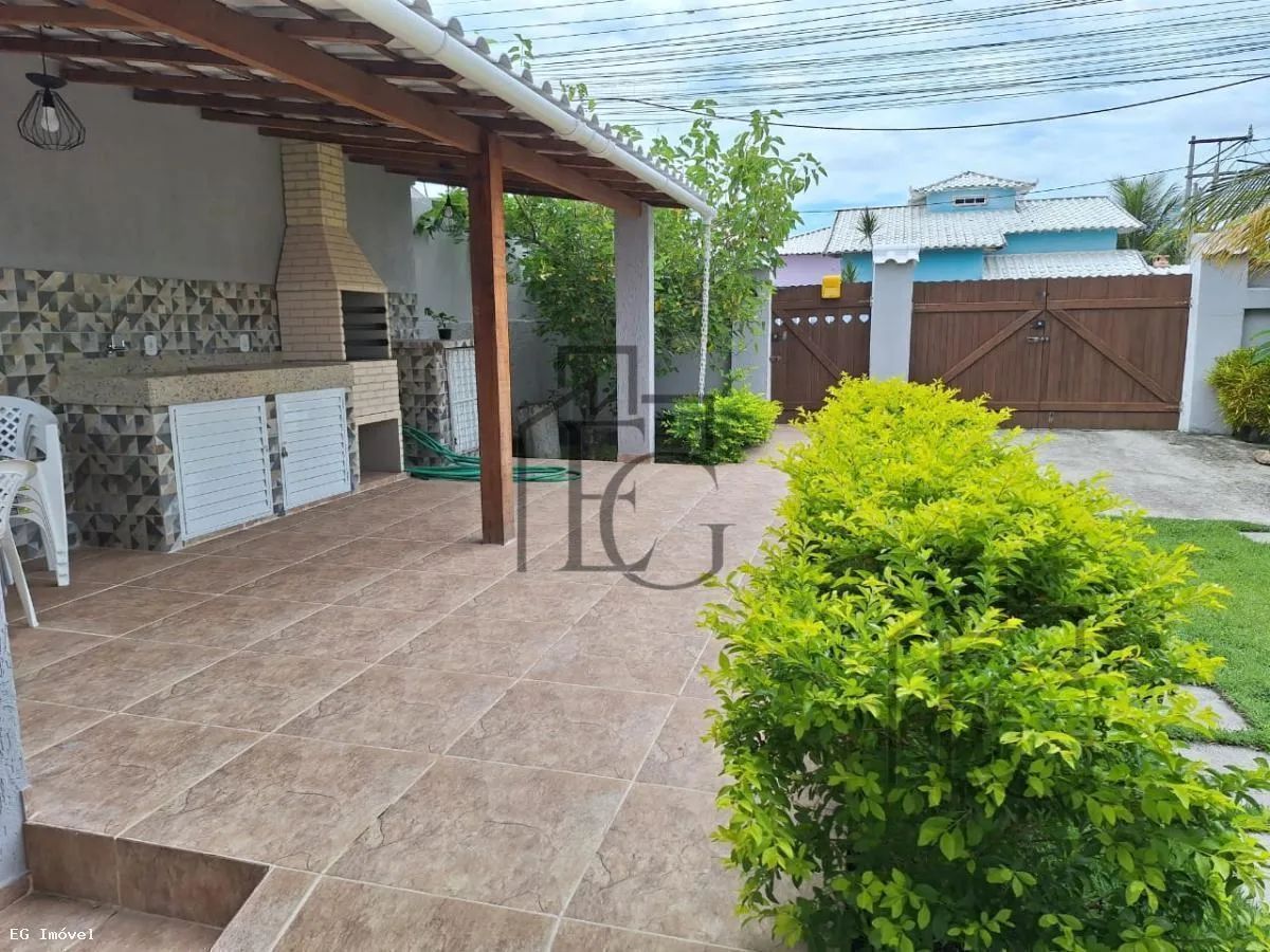 Imagem Casa para Venda em Saquarema, Boqueirão, 4 dormitórios, 2 suítes, 1 banheiro, 2 vagas