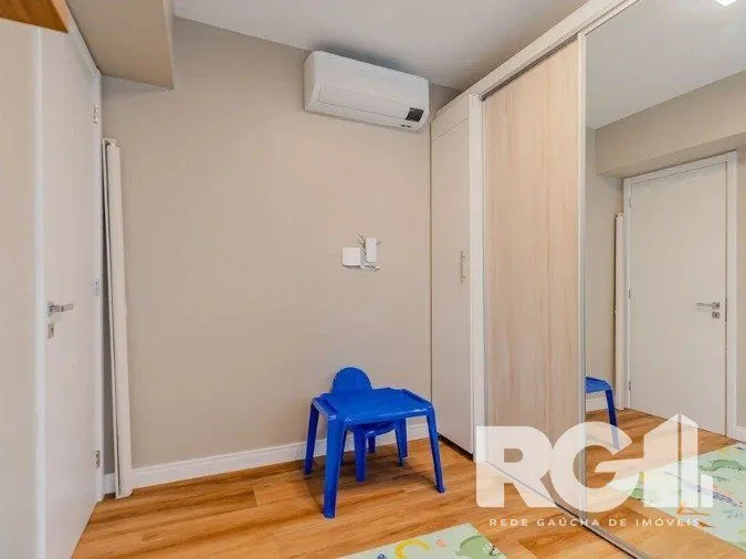 Imagem Apartamento Mobiliado à Venda - 3 Dormitórios, 1 Suíte, 81m², 1 Vaga