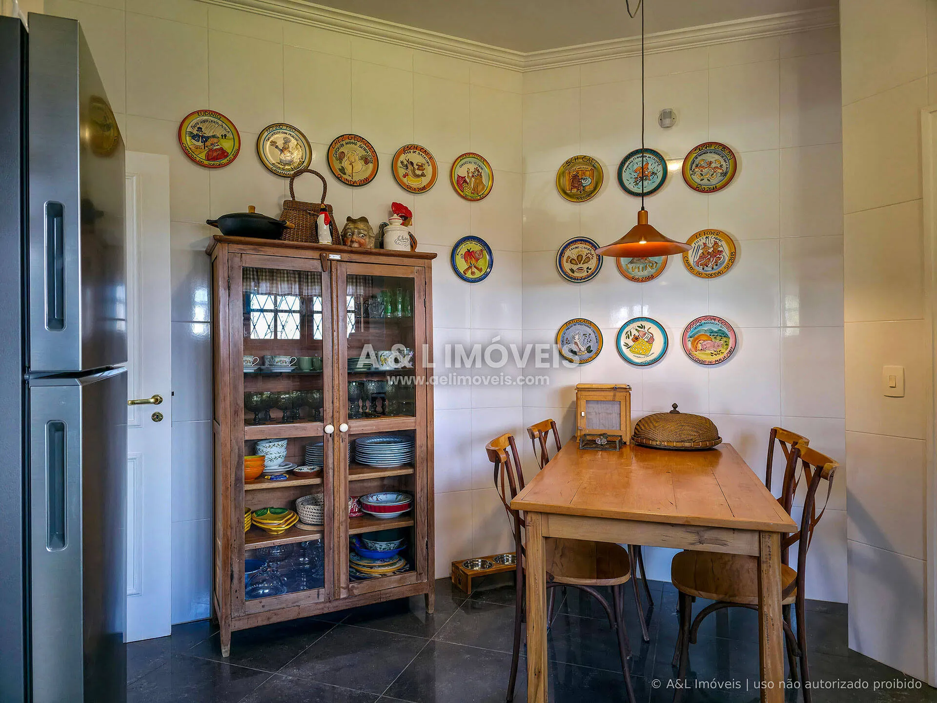 Imagem Casa no Saint Patrick em Campos do Jordão | 4 suítes, 348,50 m²