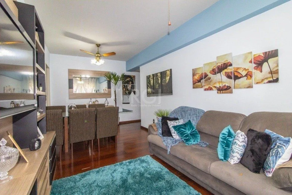 Imagem Apartamento de 77m², Bairro Menino Deus