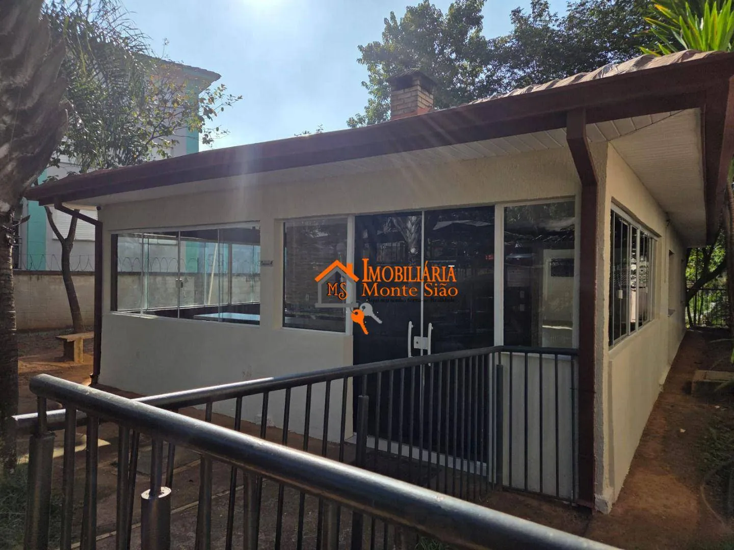 Imagem Apartamento com 2 dormitórios à venda, 48 m² por R$ 260.000,00 - Água Chata - Guarulhos/SP