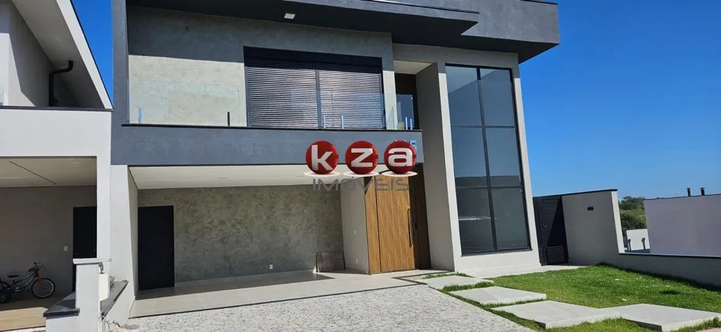 Imagem Belíssima casa a venda no condomínio Mont'Alcino em Valinhos-SP. 210 metros, 3 suítes, ampla sala, piscina, gourmet, 5 banheiros, 4 vagas,