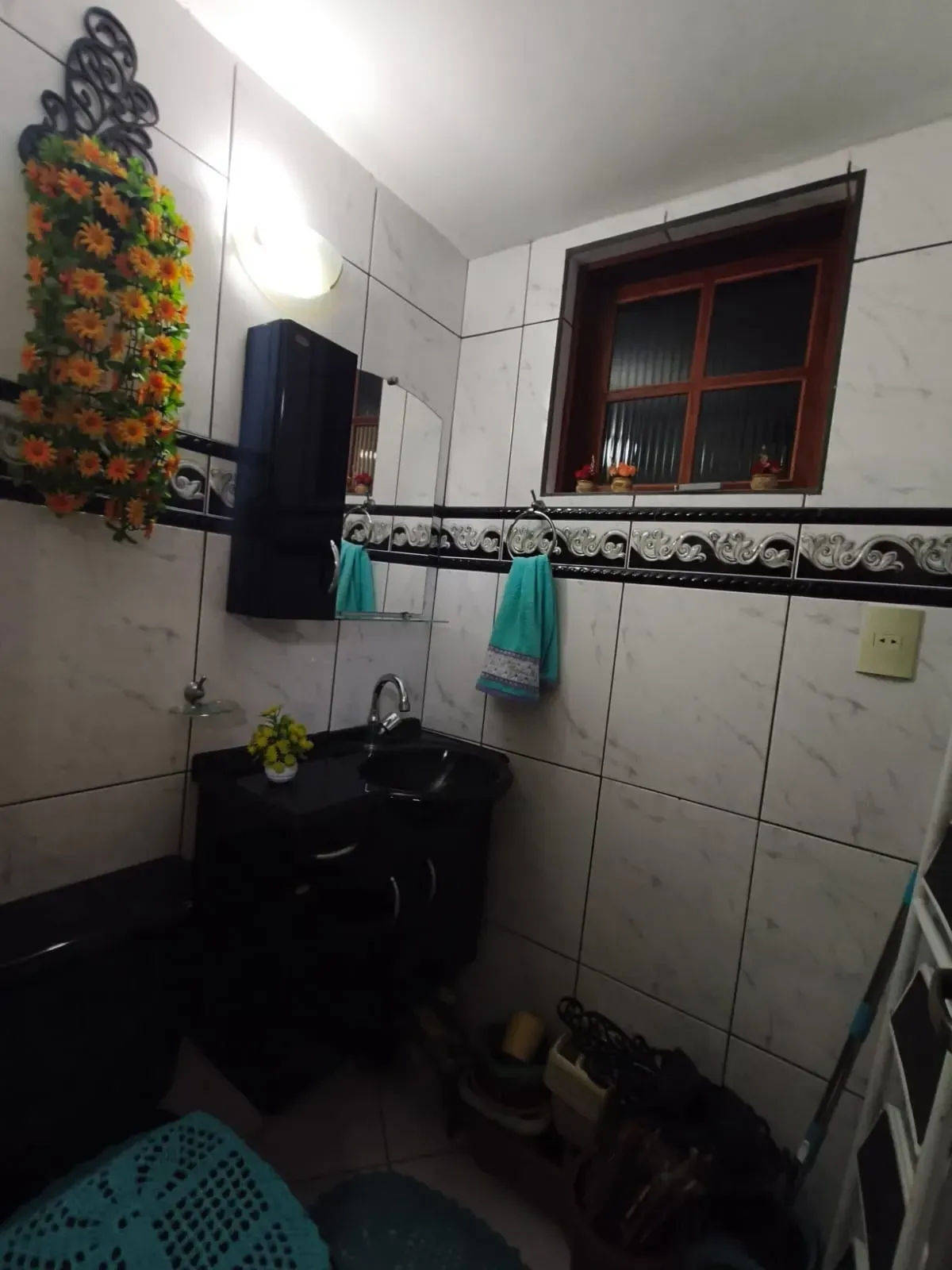 Imagem Casa com 2 Quartos à Venda, 120 m² em Engenhoca - Niterói