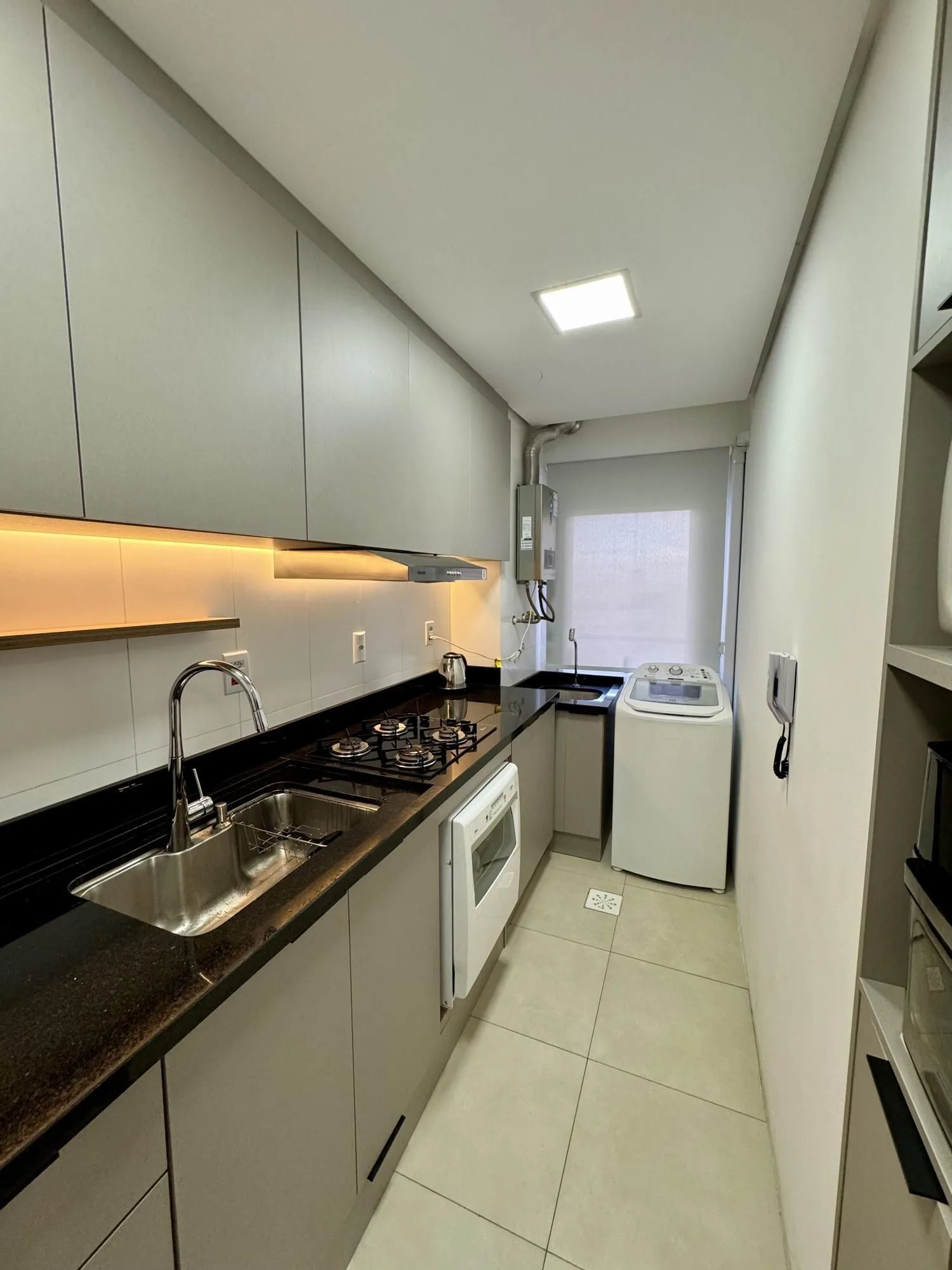 Imagem Apartamento de 2 dormitórios, 1 suíte e 1 vaga, em Canoas.