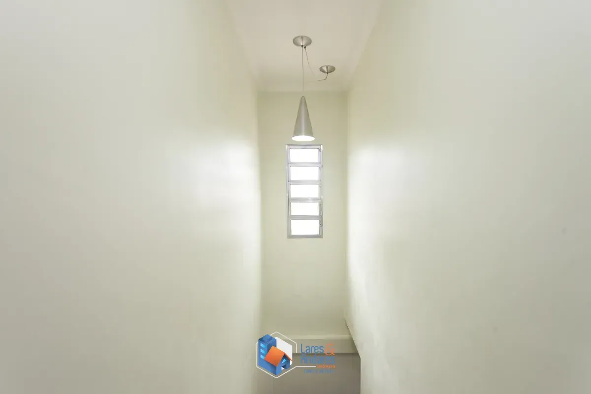Imagem Sobrado para venda em Vila Palmeiras com 3 quartos, 137m²