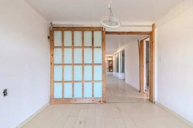 Imagem Casa com 04 quartos no Bairro : Partenon em Porto Alegre/RS