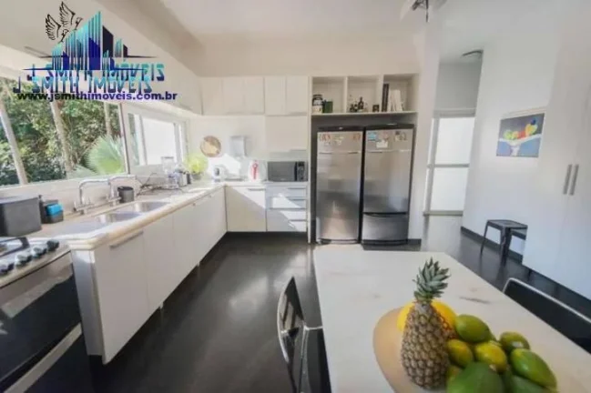 Imagem Casa moderna maravilhosa, com acabamentos diferenciados - Granja Viana