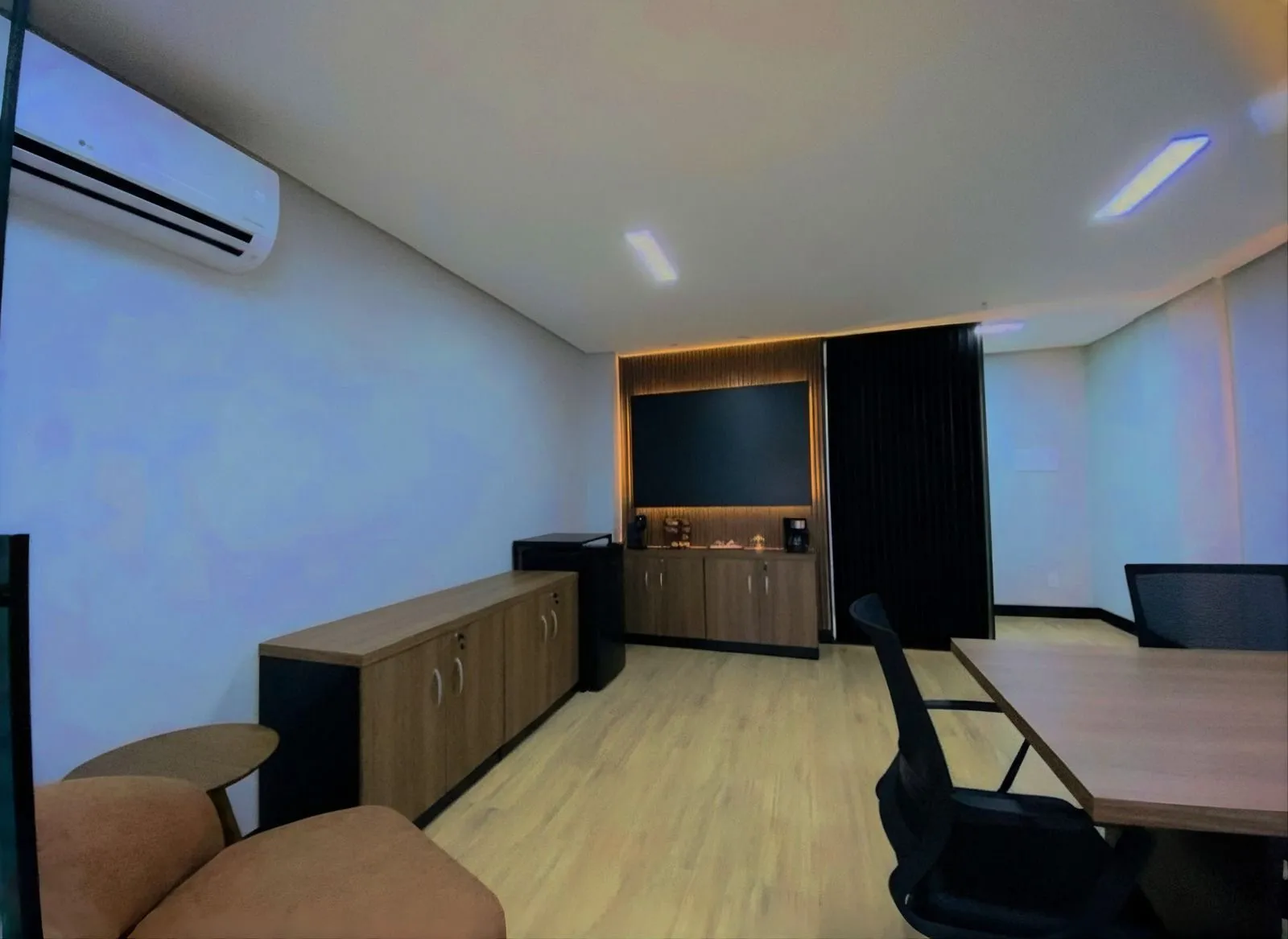 Imagem Sala comercial no Hom Lindoia