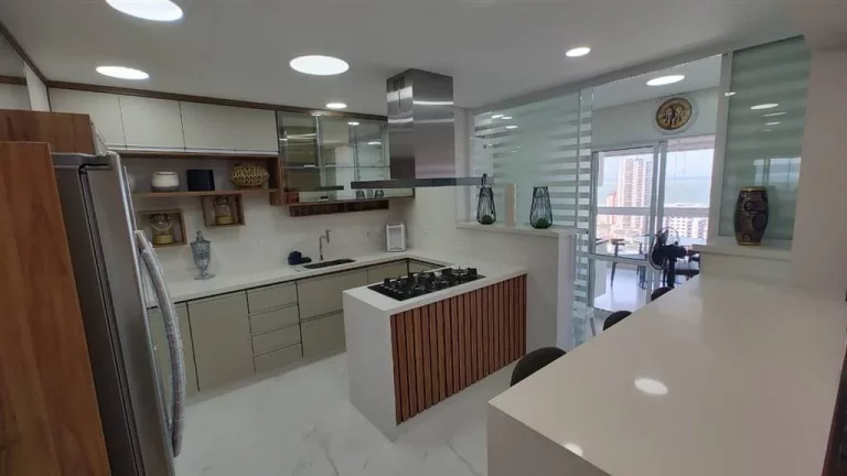 Imagem APARTAMENTO COM 148.04 m² - GUILHERMINA - PRAIA GRANDE SP