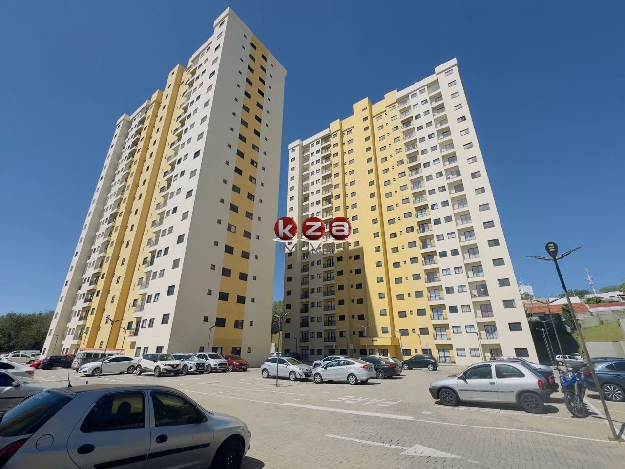 Foto do imóvel Apartamento à venda em Valinhos-SP na Vila Sonia: 2 quartos, 1 sala, 1 banheiro, 1 vaga, 48m² de área