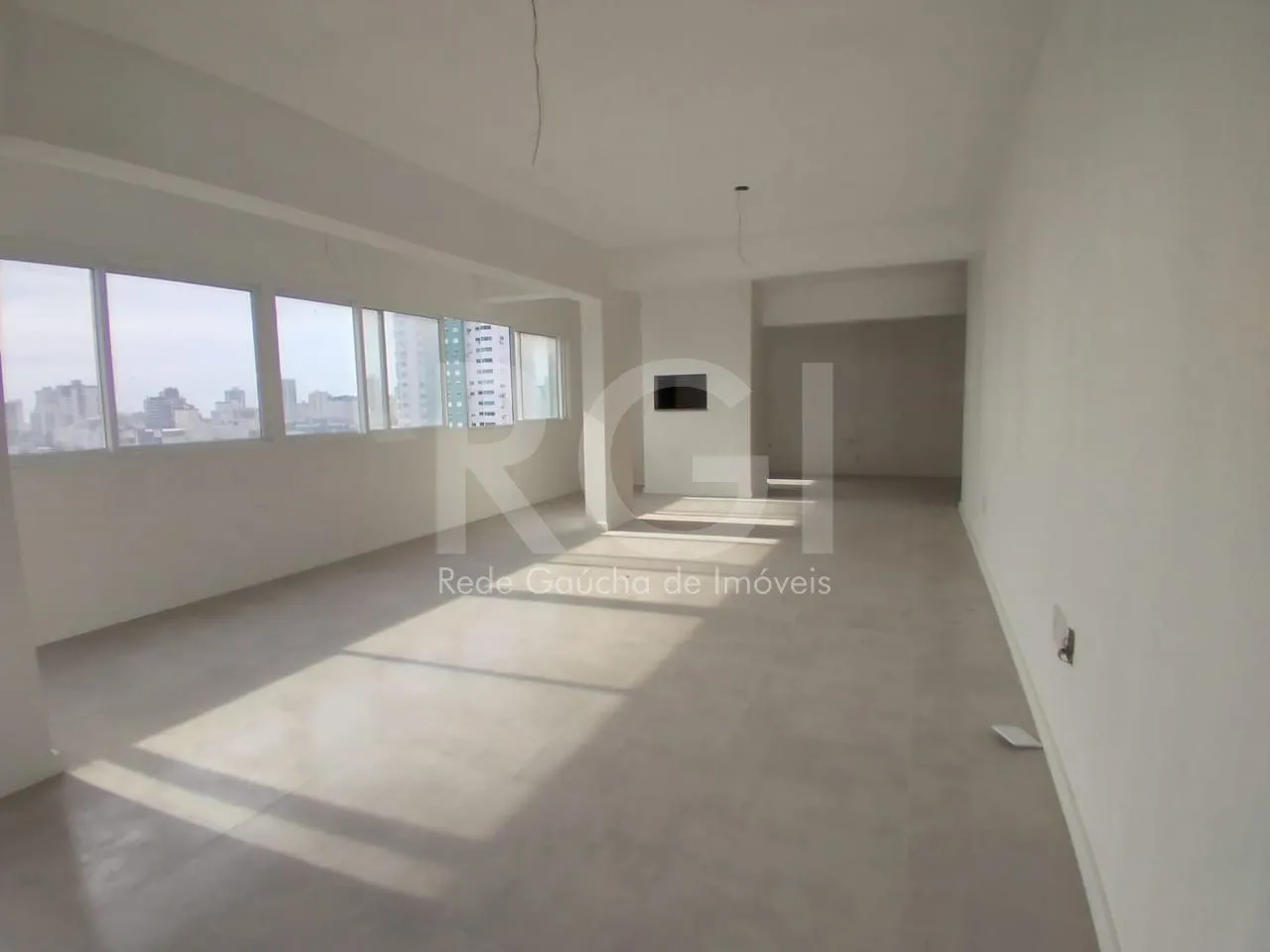 Imagem Apartamento com 3 Quartos e 3 banheiros à Venda, 129 m² Centro de Tramandaí