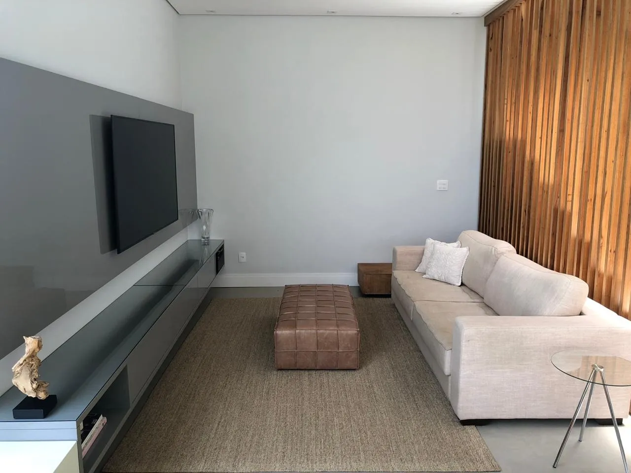 Imagem Oportunidade Unica!! Sobrado no Condomínio Alphaville Nova Esplanada 3.