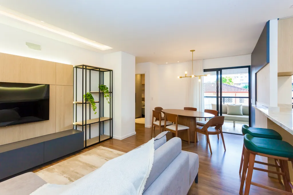 Imagem Espetacular cobertura à venda em Curitiba-PR, no Bacacheri, com 3 quartos, 3 suítes, 4 banheiros, 1 vaga e 190m²