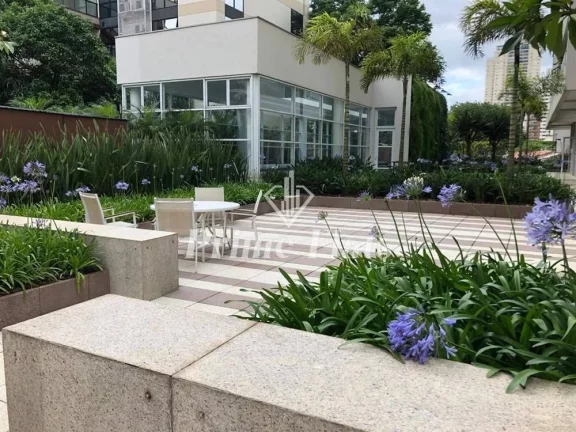 Imagem Flat disponível para venda no Condomínio Cosmopolitan High Garden, com 33m², 1 dormitório e 1 vaga