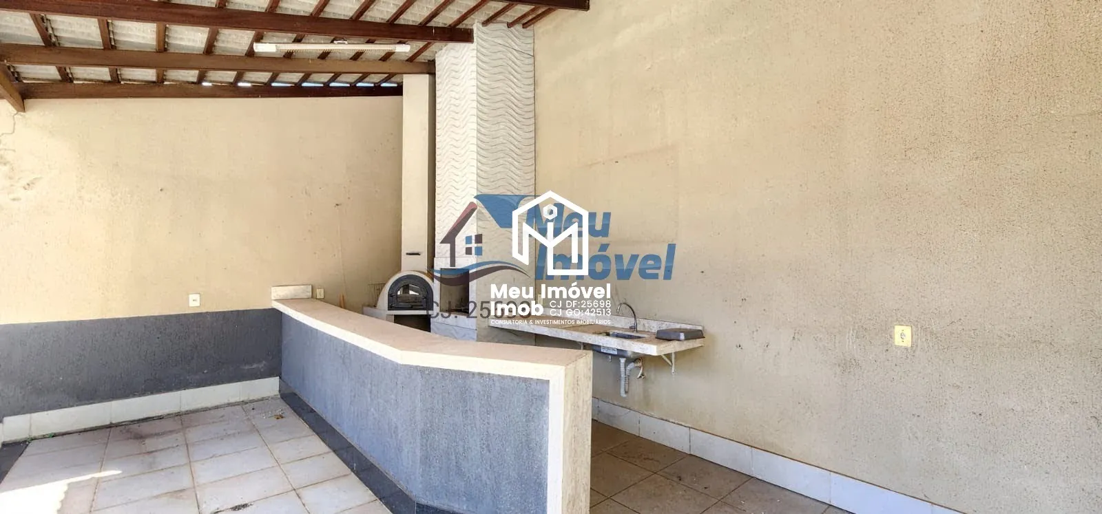 Imagem Casa 4 Quartos 1 Suíte 4 Vagas 300m² Depósito Piscina