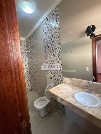 Imagem Casa para Alugar em Parque das Américas, Uberaba