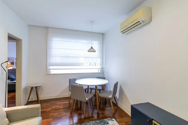 Imagem Apartamento Reformado 2 quartos 1 vaga em Copacabana