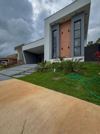 Imagem LINDA CASA EM CONDOMÍNIO
