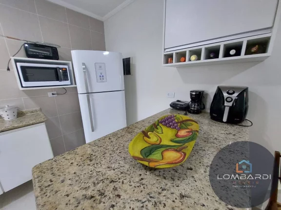 Imagem Lindo Apartamento a poucos metros do Mar !
