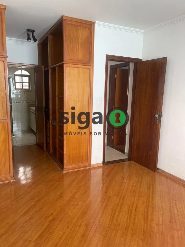 Imagem Sobrado para venda, 125m² 3 dormitórios 3 suítes 8 vagas de garagem