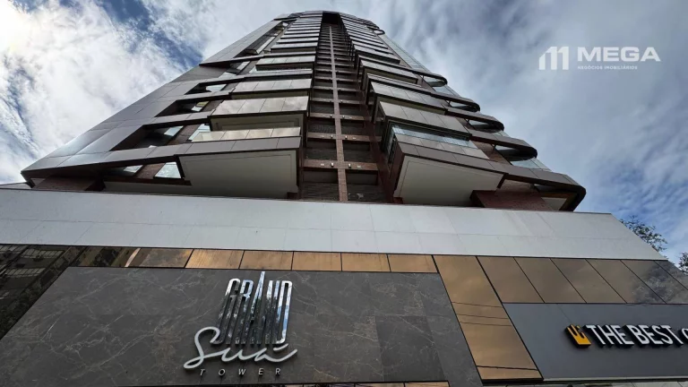 Foto do imóvel Apartamento com 2 dormitórios à venda, 69 m² por R$ 899.000,00 - Praia do Suá - Vitória/ES