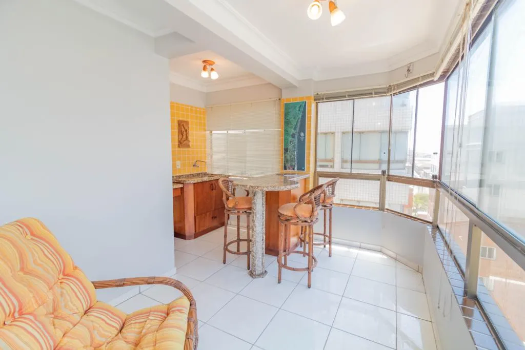 Imagem Apartamento 2 Dormitórios - Bairro Centro