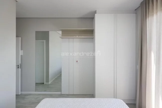 Imagem Triplex 3 Suítes e Piscina
