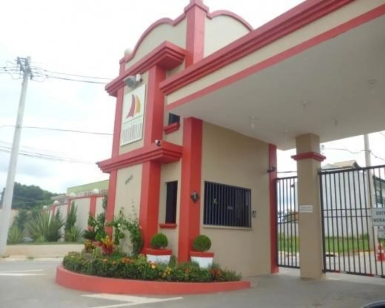 Imagem Lindo Sobrado de 4 Dormitórios no Cond. Residencial Portobello