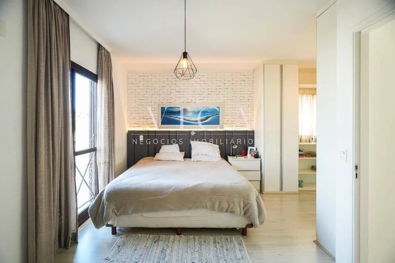 Imagem Casa com 3 dormitórios, 180m² a venda por R$ 2.300.001 - Tamboré Alphaville