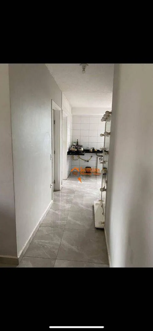 Imagem Apartamento com 2 dormitórios à venda, 46 m² por R$ 180.000,00 - Jardim Nova Cidade - Guarulhos/SP