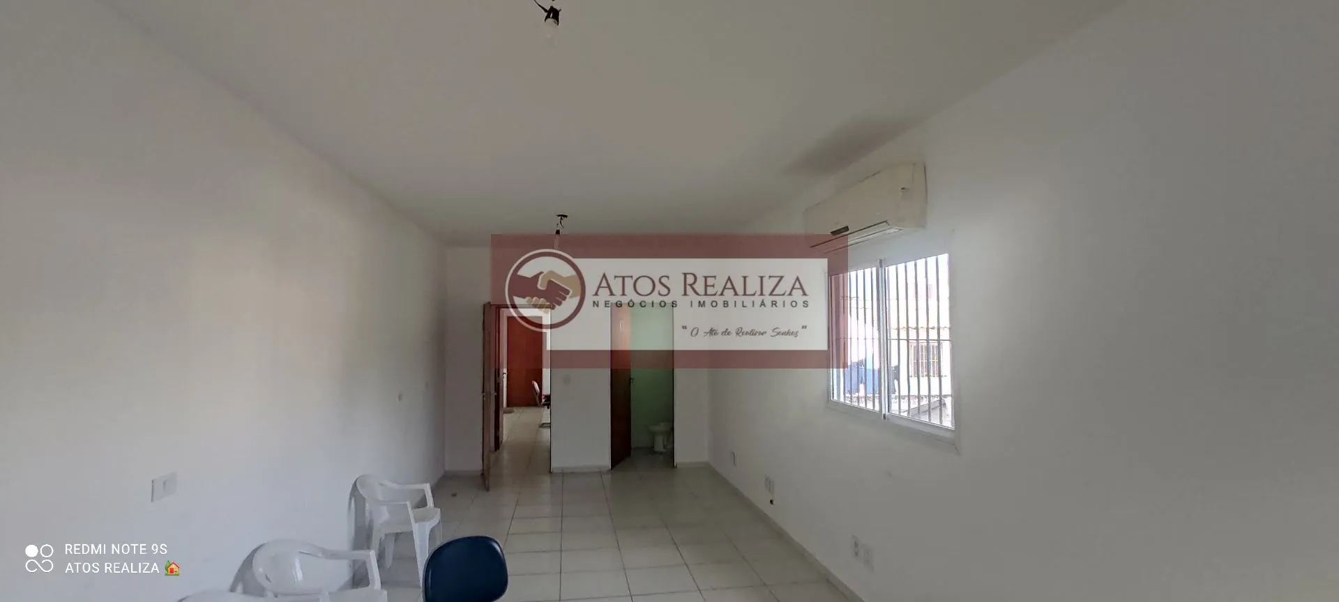 Imagem Prédio inteiro comercial em Veleiros - São Paulo
