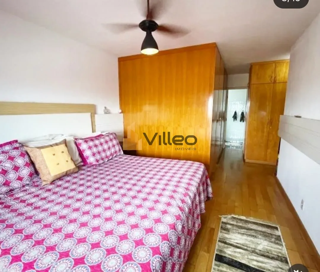Imagem Apresentamos este elegante apartamento duplex no Edifício Mônaco, localizado no coração de Soroc...