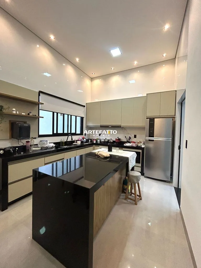 Foto do imóvel Casa à venda em Franca, Jardim Natal I, com 3 quartos, 149m2 em Rua Tenente Oswaldo Noll Schmidt