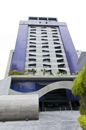 Imagem Flat disponível para venda no Hotel Address Faria Lima by Intercity, com 42m², 1 dormitório e 1 vaga