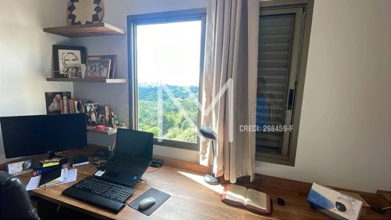 Imagem Apartamento à Venda 4 Quartos 1 Suíte 164m² - Centro - SJC