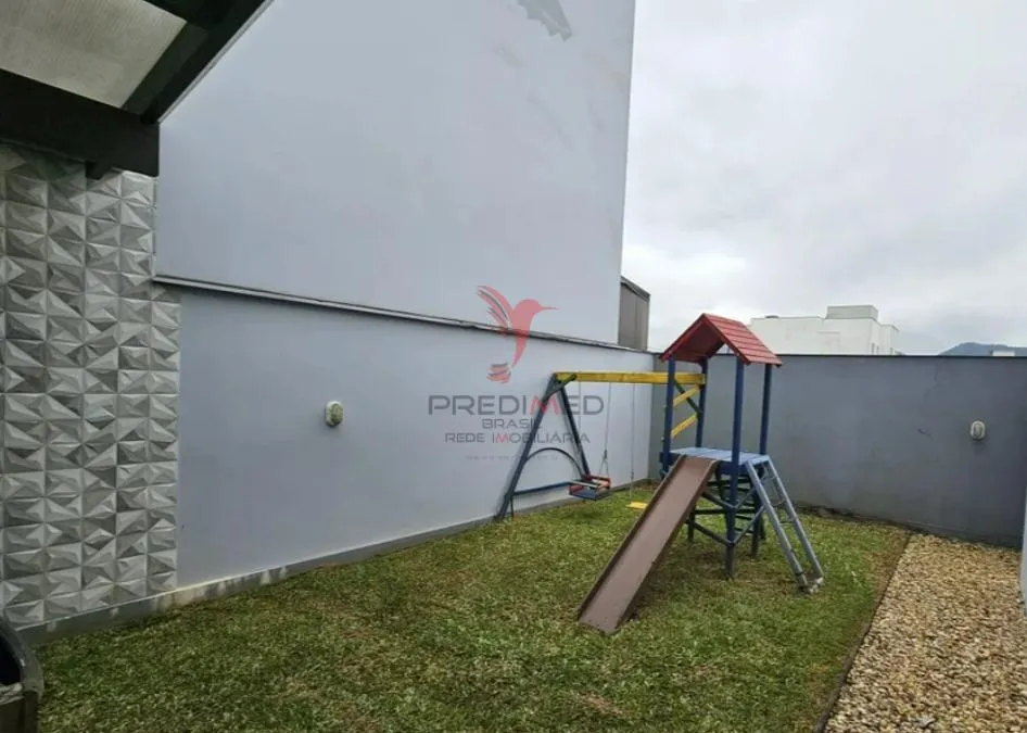 Imagem Casa semi mobiliada. Suíte mais dois quartos
