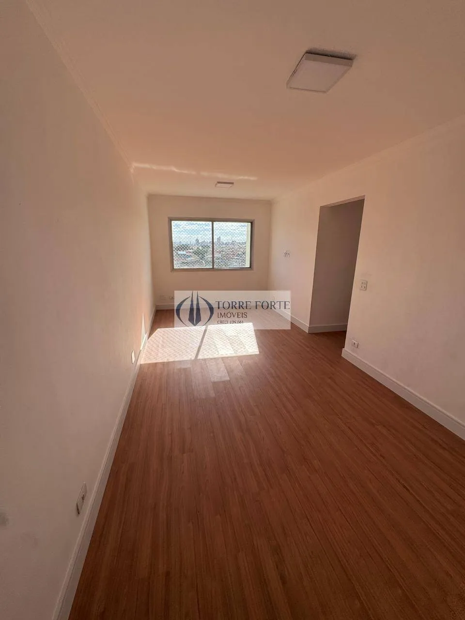 Imagem Apartamento com 3 dormitorios 1 suite 1 vaga na Vila Ivone.