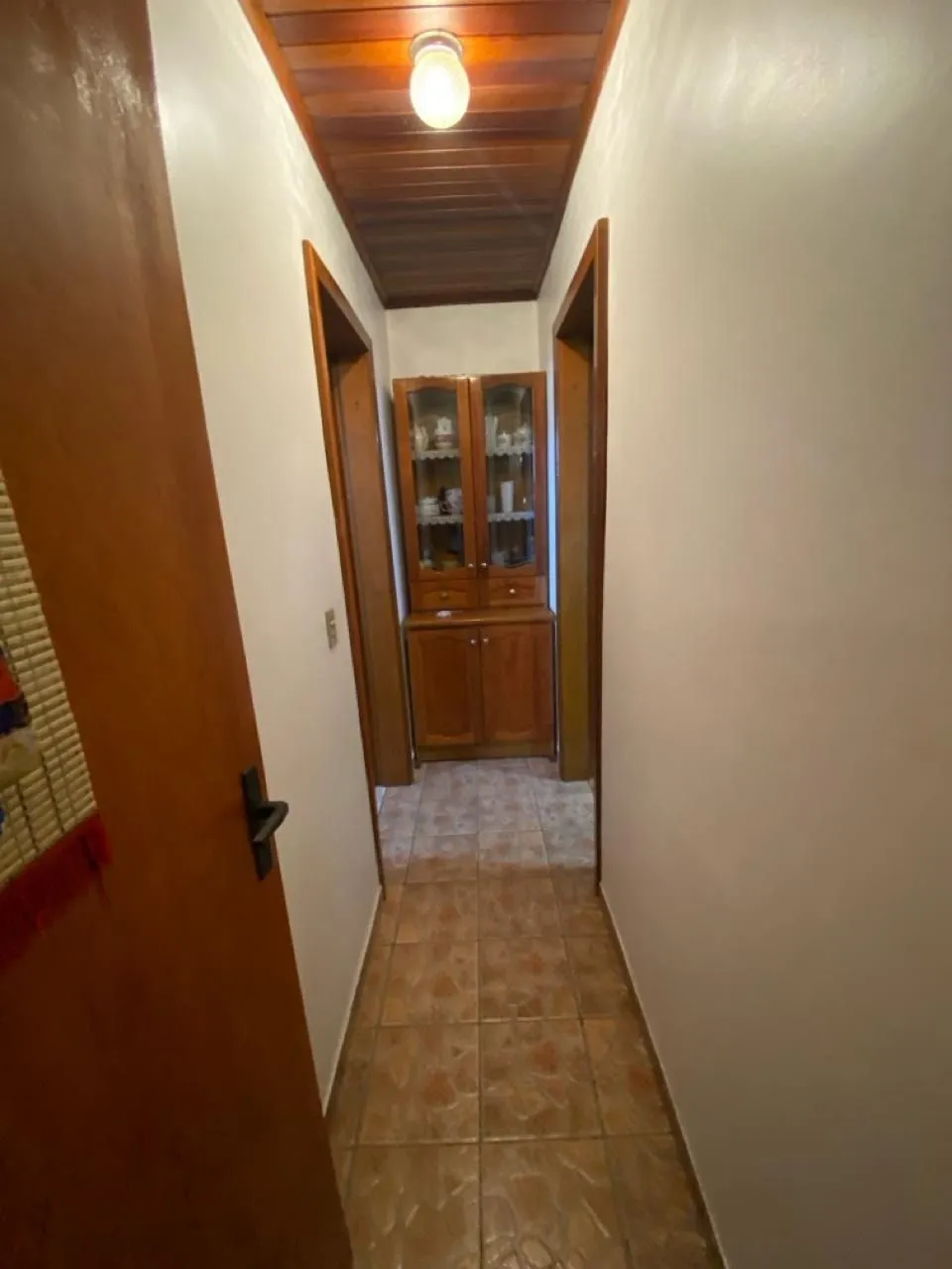 Imagem Ótima casa de dois pavimentos localizada no Bairro Restinga