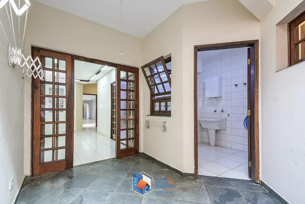 Imagem Casa para venda em Jardim da Glória com 3 quartos, sendo 1 suíte, 280m²