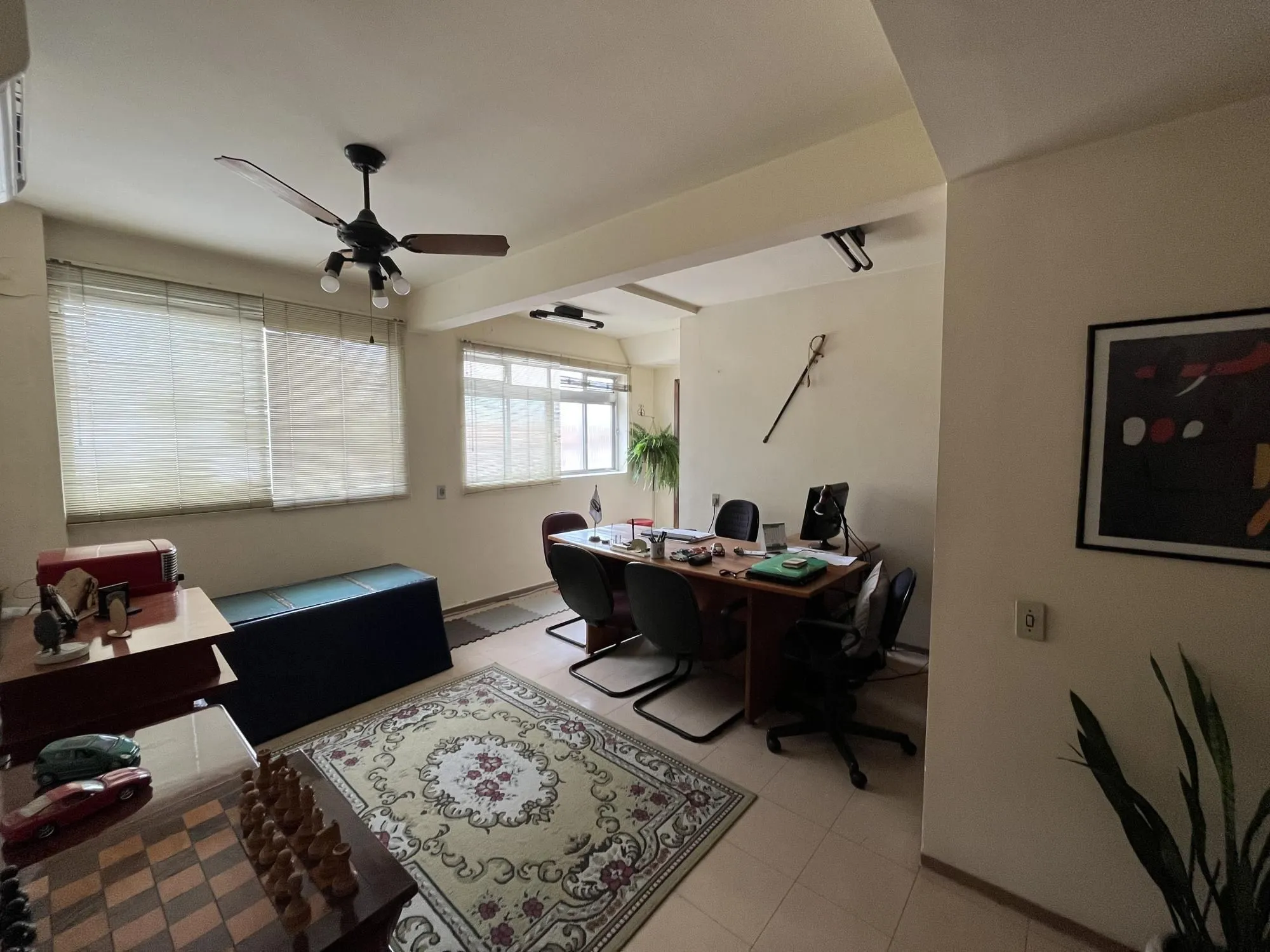 Imagem Apartamento de dois quartos com suíte no bairro Menino Deus em Porto Alegre