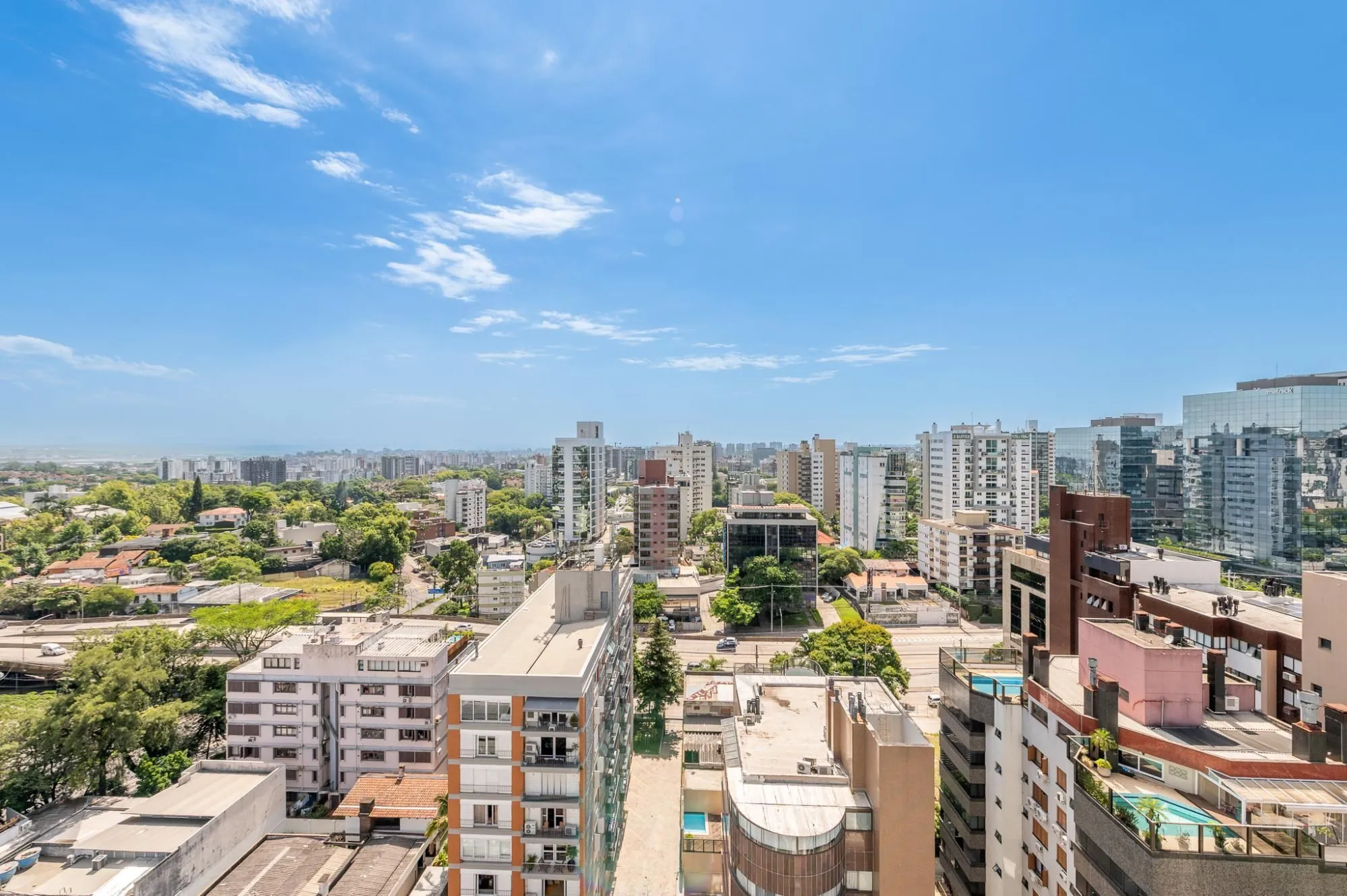 Imagem Apartamento com 204m², 3 dorm, 5 vagas no Petrópolis