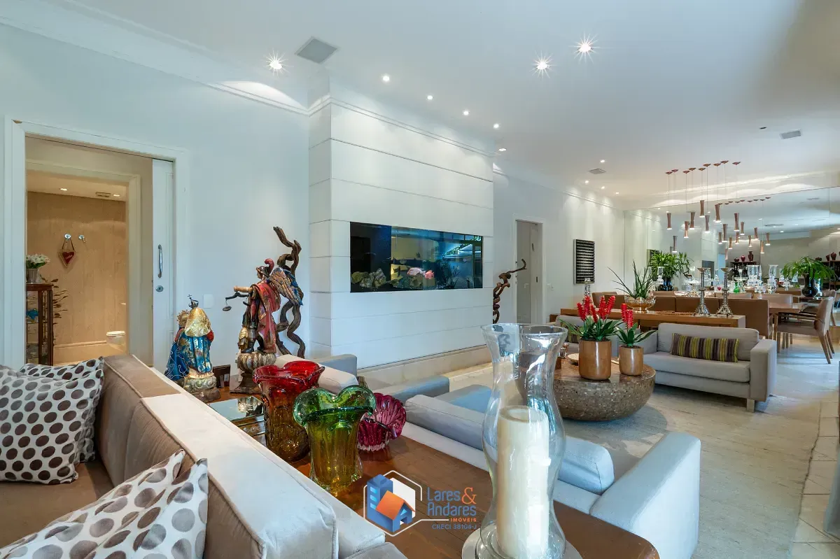 Imagem Casa para venda em Alto de Pinheiros com 5 quartos, sendo 5 suítes, 584m²