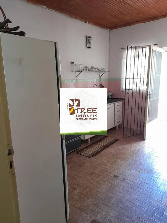 Imagem VENDA DE CHÁCARA NO VISTA ALEGRE, EM ARUJÁ/SP, OPORTUNIDADE com 5.160m², 4 quartos, sala ampla, cozinha ampla e grande área verde. CONSULTE-NOS