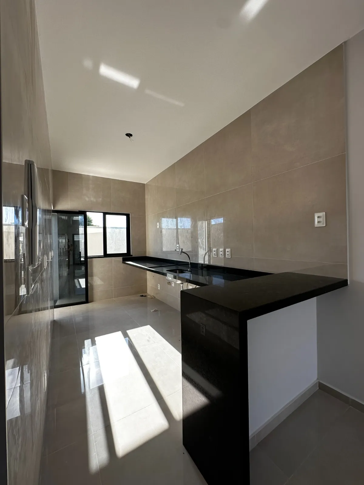 Imagem Casa Duplex 3 Quartos - Eusébio