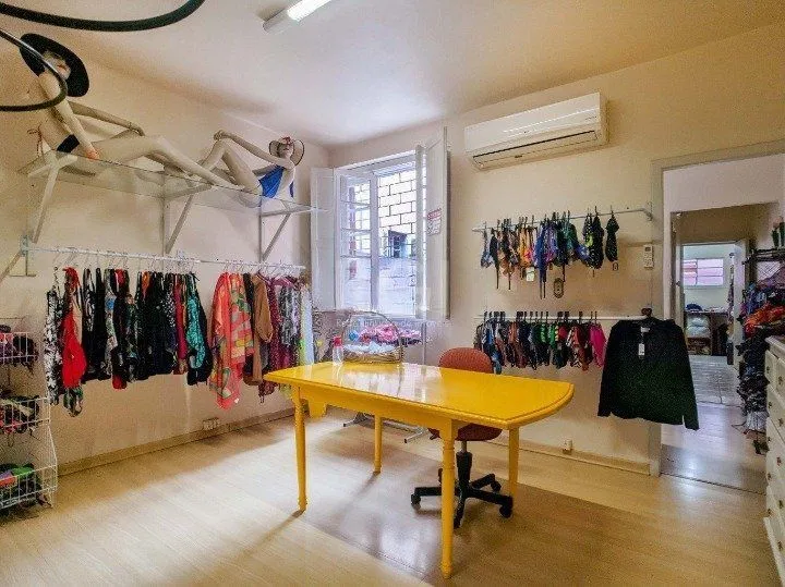 Imagem Casa para Venda - 202m², 2 dormitórios, Farroupilha