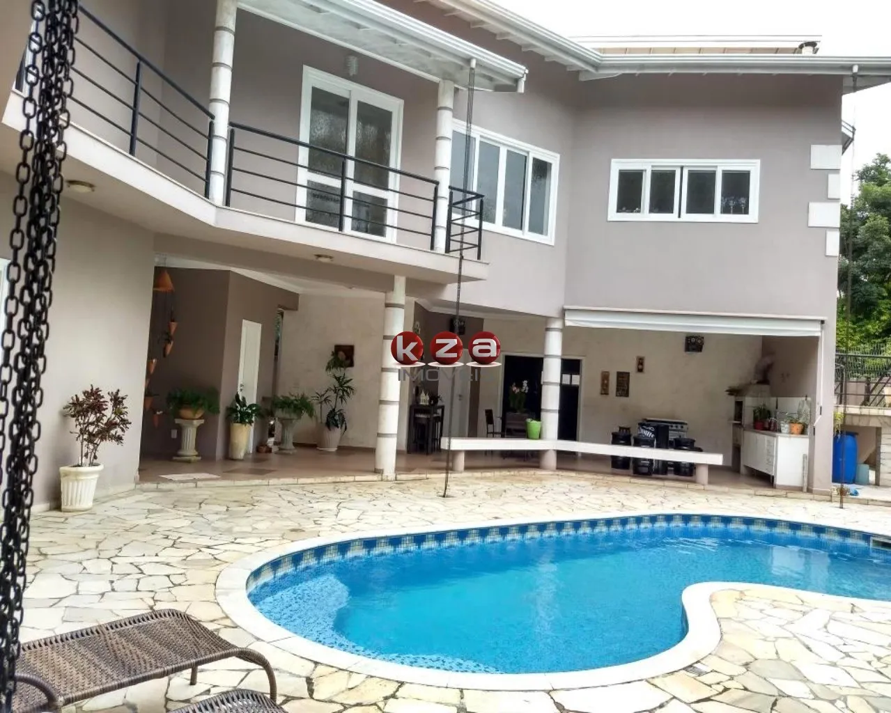 Foto do imóvel Imperdível! Casa em condomínio à venda em Valinhos-SP, Condomínio Terras do Paiquerê, 3 quartos, 3 suítes, 3 salas, 2 banheiros, 2 vagas, 570m².