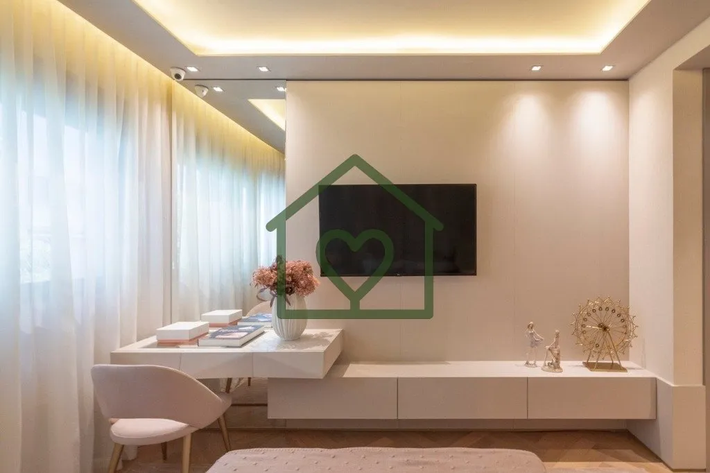 Imagem Apartamento garden com mais de 80m² de terraço e 202 m² de apartamento. São 3 suítes (2 com sac...