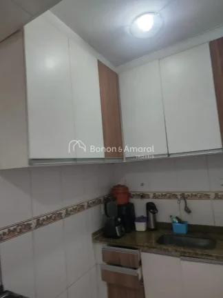 Imagem Apartamento localizado no centro de Campinas, com sala espaçosa para 2 ambientes.

O imóvel conta ...