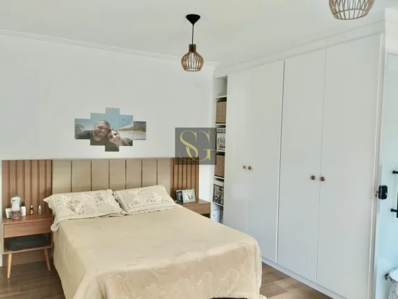 Imagem Casa para Venda em Teresópolis, Fazenda Suiça, 3 dormitórios, 3 suítes, 3 banheiros, 2 vagas