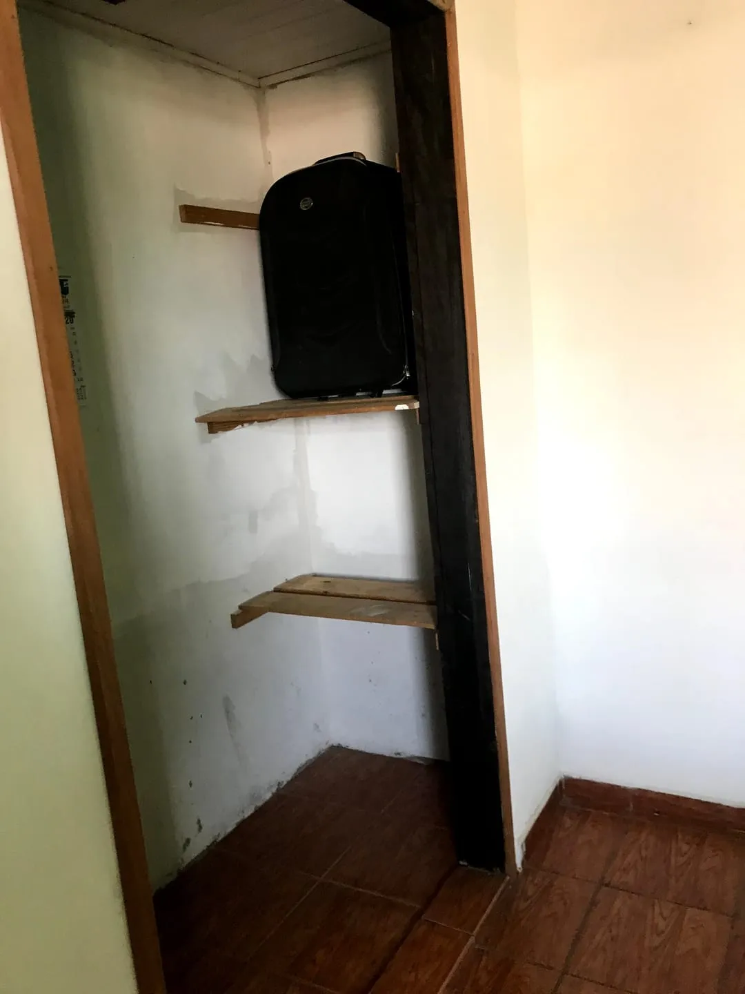 Imagem Casa à venda 3 Quartos, 1 Suite, 2 Vagas, 3M², Conjunto Residencial Araretama, Pindamonhangaba - SP